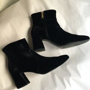 Isaac Mizrahi  Velvet Ankle Boots
